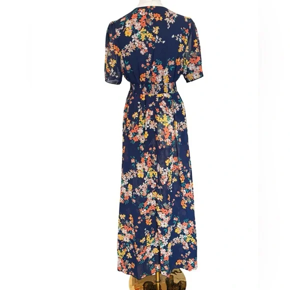 NWOT Floral Navy Maxi Dress with Smocked Waist Medium - Picture 7 of 11